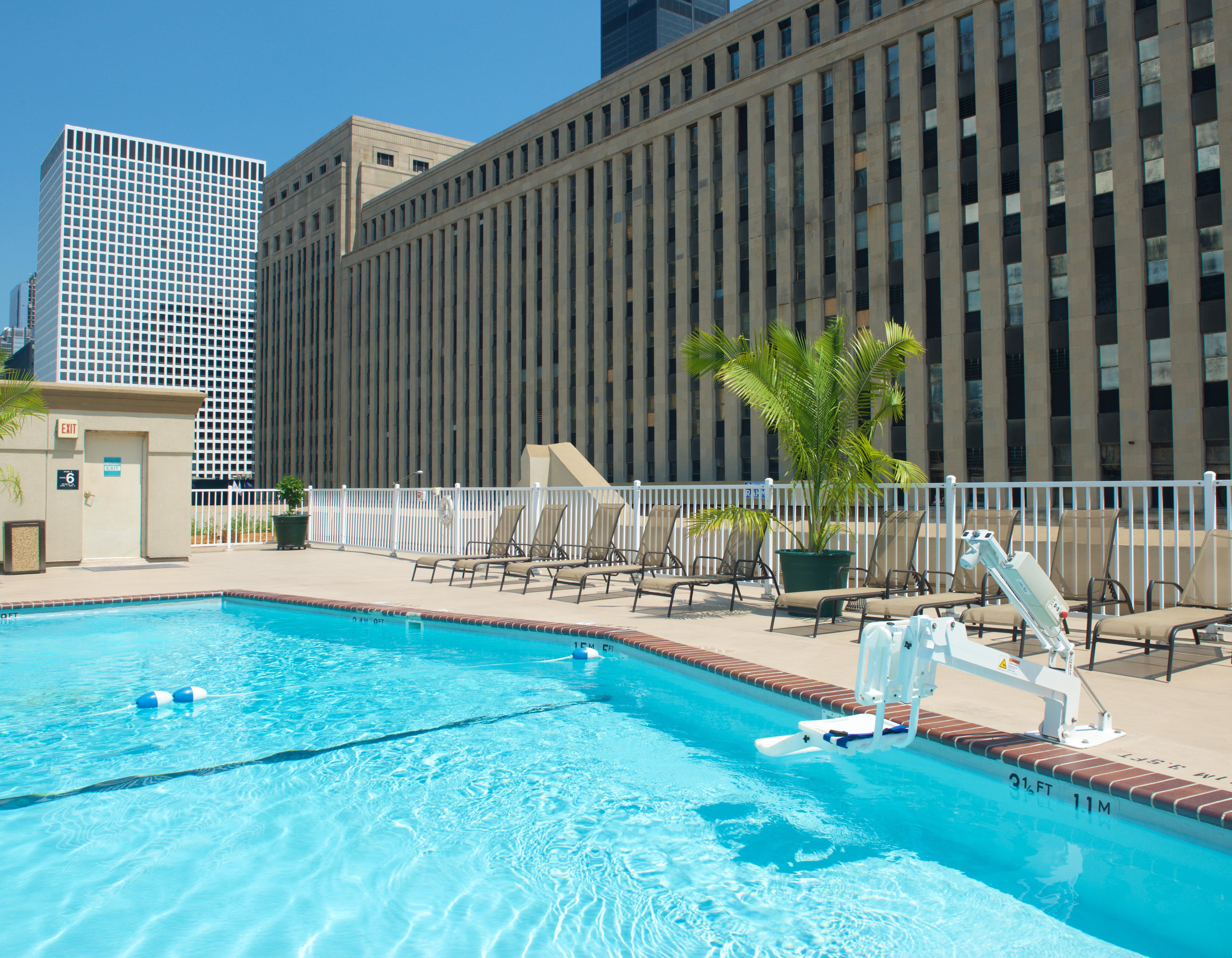 Holiday Inn Hotel & Suites Chicago - Downtown, An Ihg Hotel Dış mekan fotoğraf