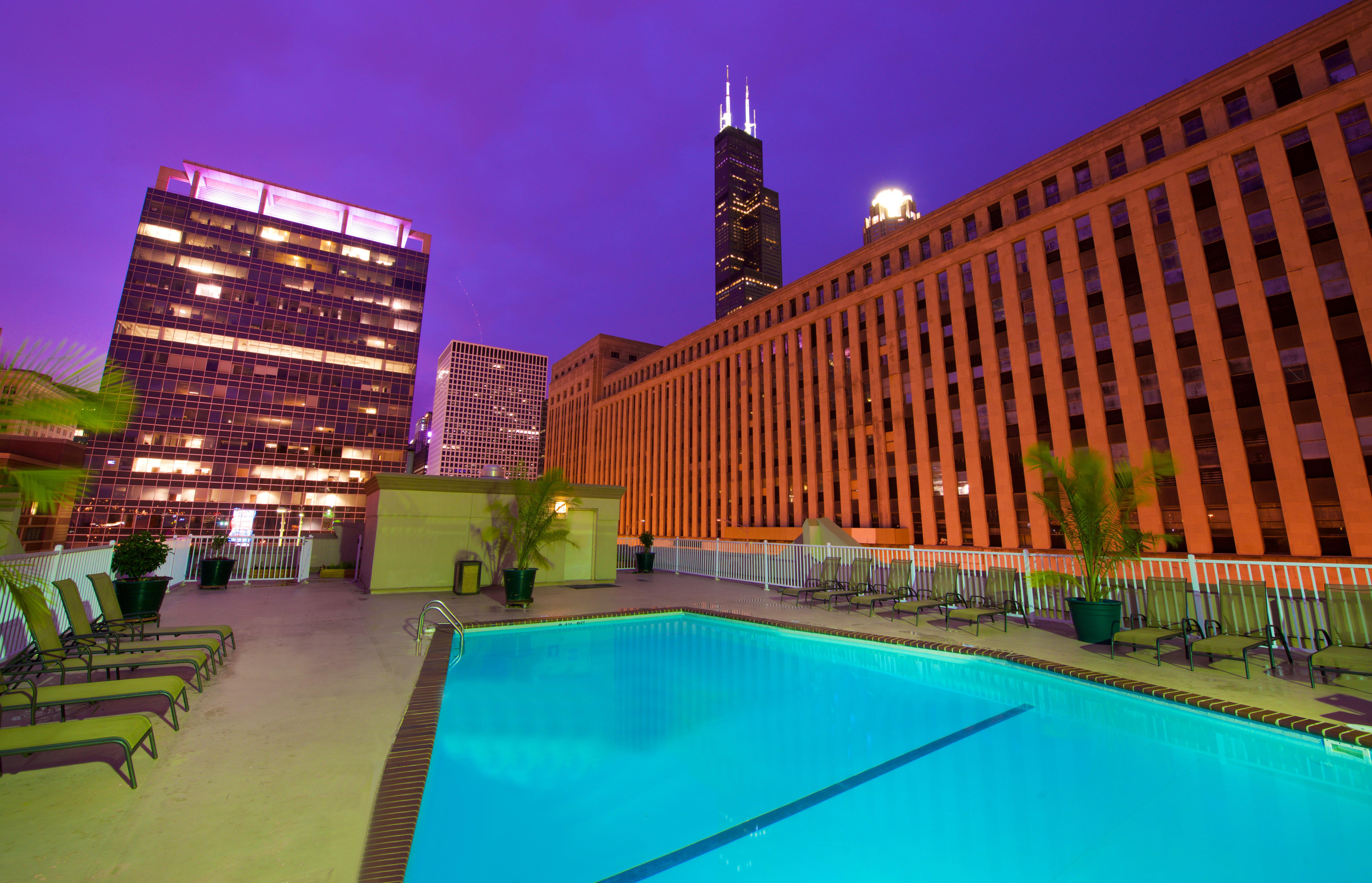 Holiday Inn Hotel & Suites Chicago - Downtown, An Ihg Hotel Dış mekan fotoğraf